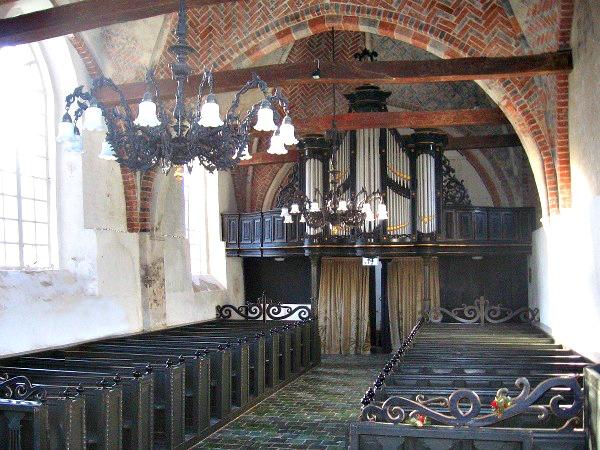 Westerwijtwerd int richting orgel